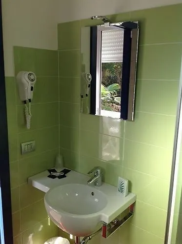 Elizabeth 4* Bellaria-Igea Marina