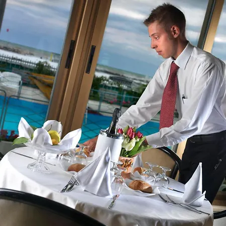 Elizabeth Hotel 4*