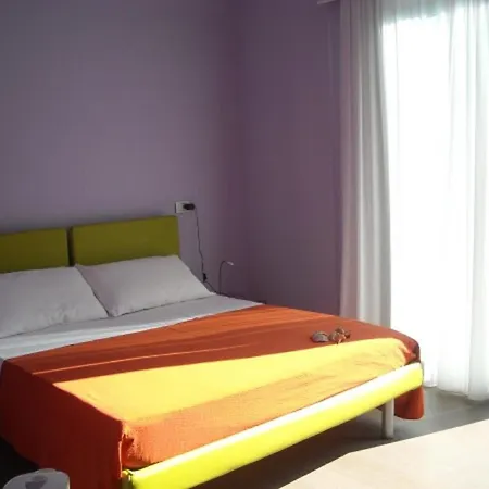 Elizabeth מלון 4*