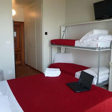 Elizabeth Hotel